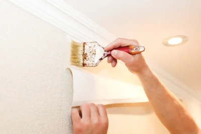 Pose de papier peint à Bénouville — revêtements muraux et toiles de verre